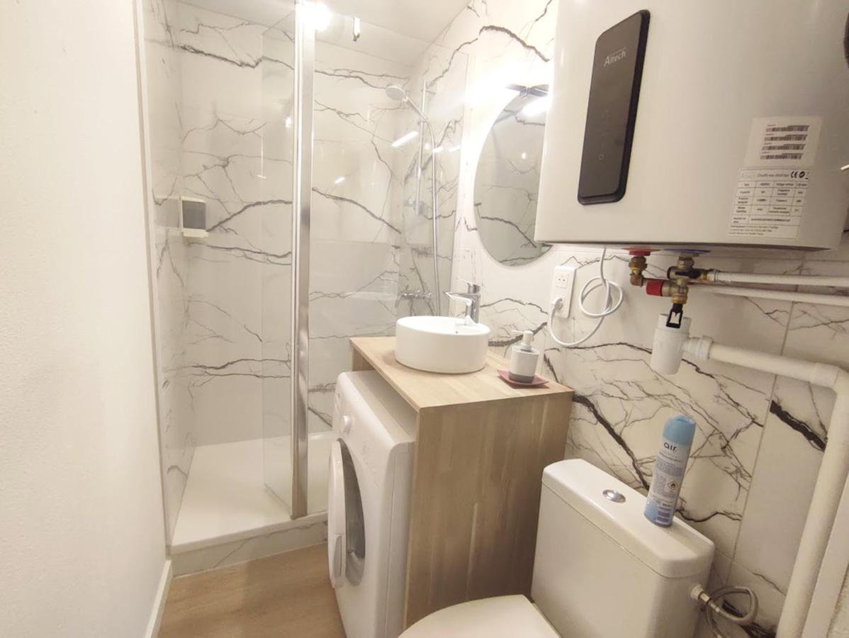 Le Cerf Charmant, T2, Luchon, Wifi, Balcon, Ascenseur, 4 Personnes Bagneres-de-Luchon Exterior photo